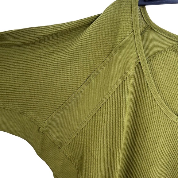 Free People Santa Clara Thermal Shirt Green Size Small New - Picture 2 of 5